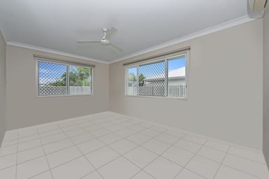 Property 14 Iona Avenue, Burdell QLD 4818 IMAGE 0