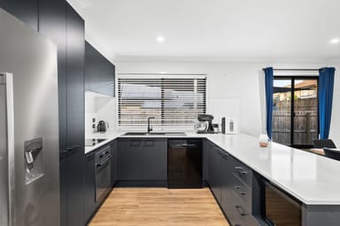 Property 25 Tetra Crescent, RIPLEY QLD 4306 IMAGE 0