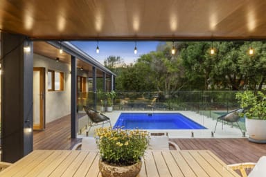 Property 11 Kings Court, Point Lonsdale VIC 3225 IMAGE 0