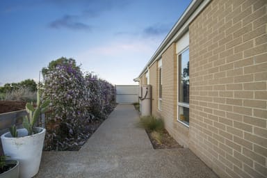 Property 31 Eccles Way, Leongatha VIC 3953 IMAGE 0