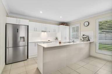 Property 5 Paradise Place, Upper Kedron QLD 4055 IMAGE 0