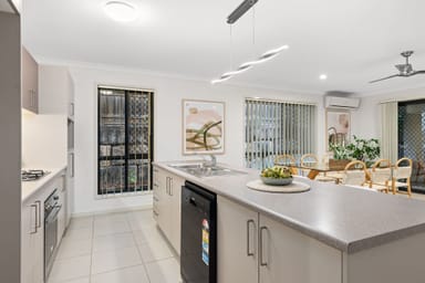 Property 6A Georges Court, Everton Hills QLD 4053 IMAGE 0