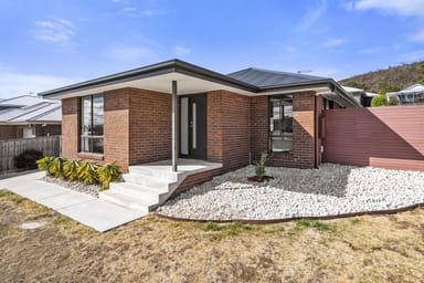 Property 10 Blossom Crescent, Cambridge TAS 7170 IMAGE 0