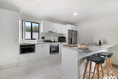 Property 2 Skylark Avenue, Thornton NSW 2322 IMAGE 0