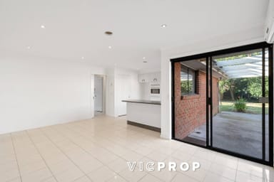 Property 6 Pollock Court, Delahey VIC 3037 IMAGE 0