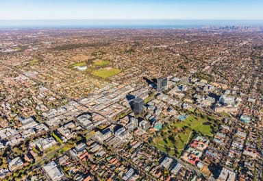 Property 828 Whitehorse Road, BOX HILL VIC 3128 IMAGE 0