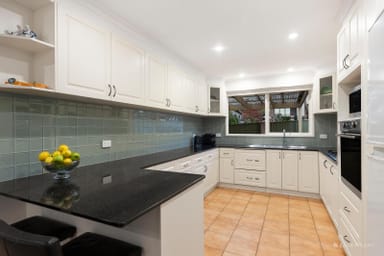 Property 7 Chasta Crescent, Mitcham vic 3132 IMAGE 0