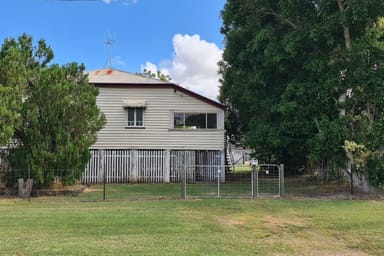 Property 72 Queen Street, Gayndah QLD 4625 IMAGE 0