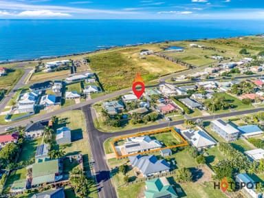 Property 5 Cove Street, Burnett Heads QLD 4670 IMAGE 0