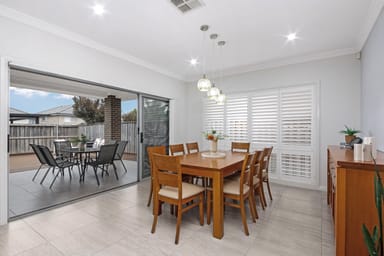 Property 71 Rowe Drive, Potts Hill NSW 2143 IMAGE 0