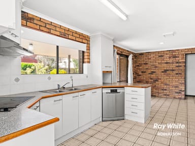 Property 25 Bacchus Street, ROBERTSON QLD 4109 IMAGE 0