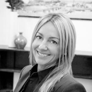 Property Agent Anita Giles