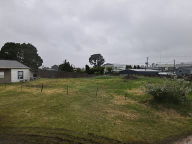 Property 13 Wilson Street, ZEEHAN TAS 7469 IMAGE 0