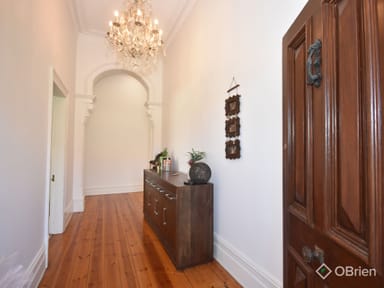 Property 9 Macrae Street, East Bairnsdale VIC 3875 IMAGE 0