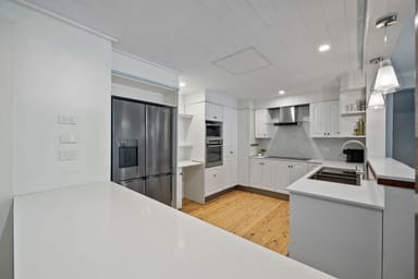 Property 10 Geoffrey Road, Chittaway Point NSW 2260 IMAGE 0