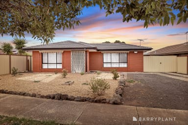 Property 15 Barnong Close, Kurunjang VIC 3337 IMAGE 0