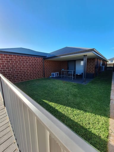 Property 4 Barambah Circuit, Bayonet Head WA 6330 IMAGE 0