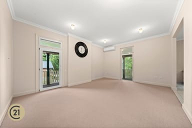 Property 2/23 Thompson Close, West Pennant Hills NSW 2125 IMAGE 0