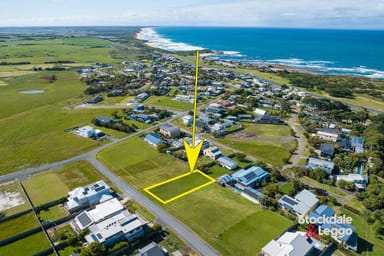 Property 4 Ocean Street, Kilcunda VIC 3995 IMAGE 0