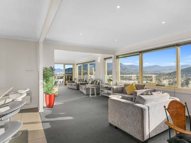 Property 38 Begonia Street, Lindisfarne TAS 7015 IMAGE 0