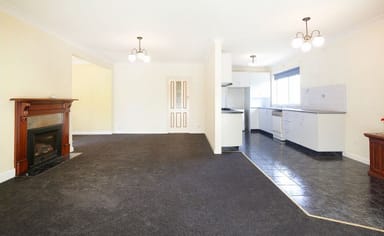 Property 8 Inglewood Avenue, Noble Park North VIC 3174 IMAGE 0