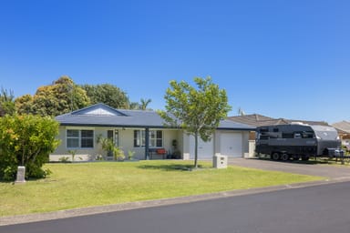 Property 19 Anglers Drive, ANNA BAY NSW 2316 IMAGE 0