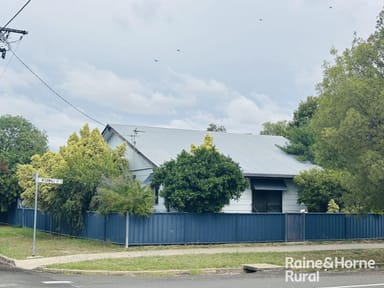 Property 26 Mcdowall Street, Roma QLD 4455 IMAGE 0