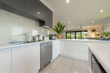Property 1 Eccles Close, Kirkwood QLD 4680 IMAGE 0