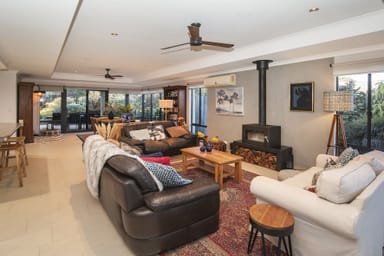 Property 21 Monclair Circuit, DUNSBOROUGH WA 6281 IMAGE 0