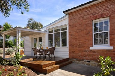 Property 8 Goldsmith Crescent, Castlemaine VIC 3450 IMAGE 0