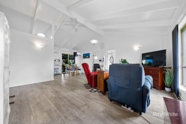 Property 71 Trulson Drive, CRESTMEAD QLD 4132 IMAGE 0