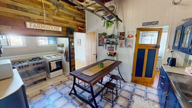 Property 13 Pineapple Street, Gayndah QLD 4625 IMAGE 0
