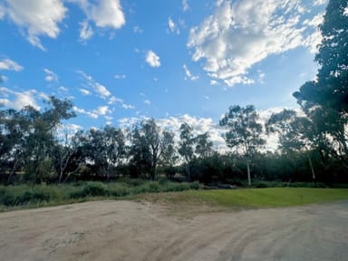Property 2 MURRAY STREET, Moulamein NSW 2732 IMAGE 0