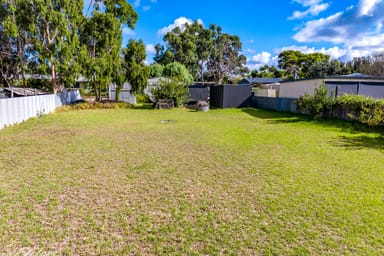 Property 124 Island View Drive, Clayton Bay SA 5256 IMAGE 0