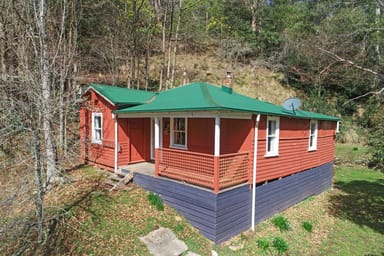 Property 12 Bridge Street, Woods Point VIC 3723 IMAGE 0