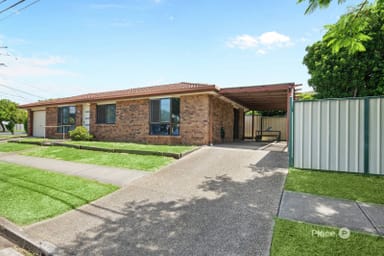 Property 130 Stradbroke Avenue, Wynnum QLD 4178 IMAGE 0