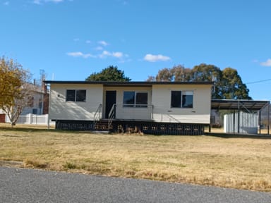 Property 57 Woodlawn Street, Wallangarra QLD 4383 IMAGE 0