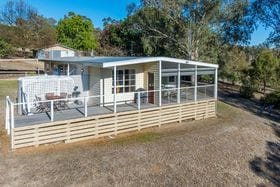 Property 10 Old Ford Rd, Victoria North VIC 3444 IMAGE 0