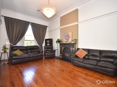 Property 9 Macrae Street, East Bairnsdale VIC 3875 IMAGE 0