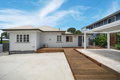 Property 3 Robertson Road, EASTERN HEIGHTS QLD 4305 IMAGE 0