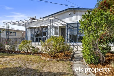 Property 5 Huntley Street, MONTROSE TAS 7010 IMAGE 0