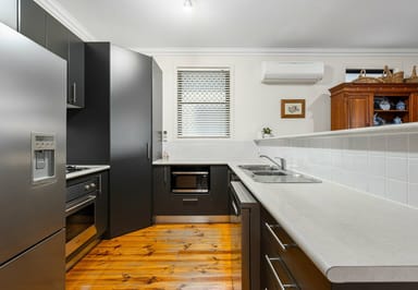 Property 120 Armstrong Road, Cannon Hill QLD 4170 IMAGE 0
