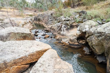 Property 281 Osbornes Flat Road, YACKANDANDAH VIC 3749 IMAGE 0