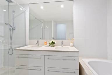 Property 20/21 The Esplanade, Mount Pleasant WA 6153 IMAGE 0