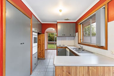 Property 10 Mitchell Drive, Cardigan Village VIC 3352 IMAGE 0