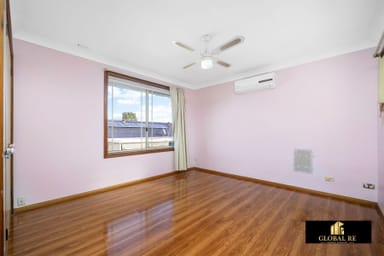 Property 18 Yeronga Close, St Johns Park NSW 2176 IMAGE 0