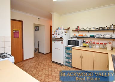 Property 33 Cailes Street, BOYUP BROOK WA 6244 IMAGE 0