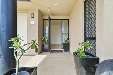 Property 18 Cable Close, KEWARRA BEACH QLD 4879 IMAGE 0