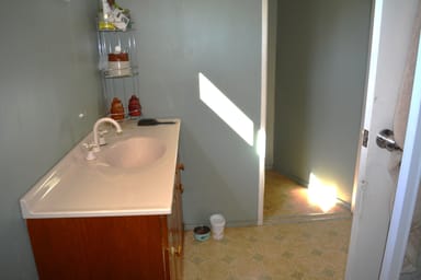 Property 134 Ash Street, BARCALDINE QLD 4725 IMAGE 0