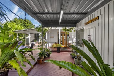 Property 52 Tina Avenue, LAMB ISLAND QLD 4184 IMAGE 0